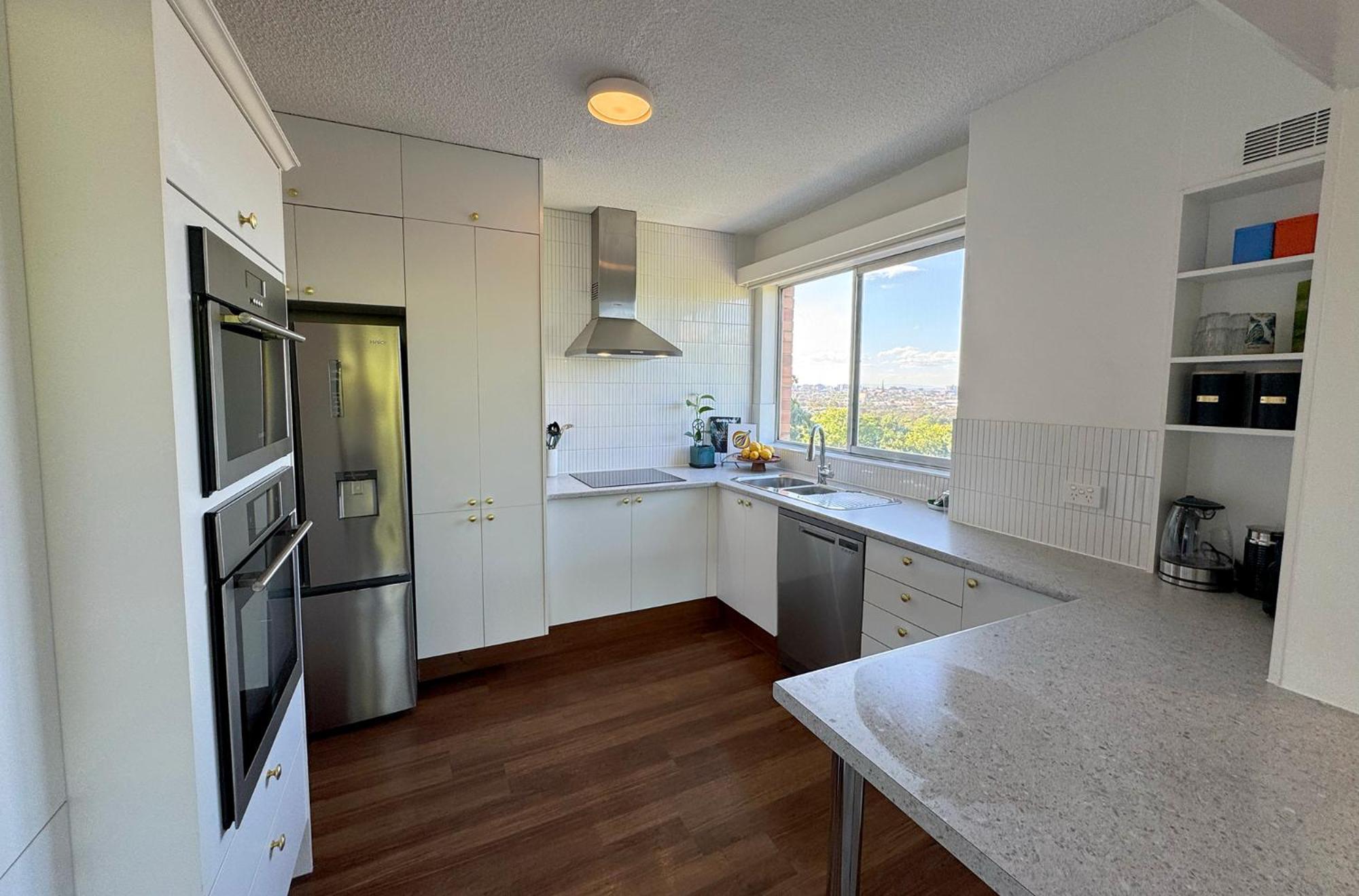 Treetops In Toorak 2br Midcentury Entire * Melbourne
