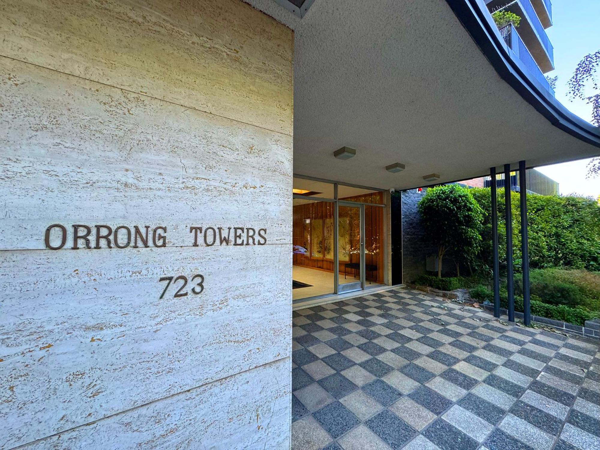 Treetops In Toorak 2br Midcentury Entire Apartment